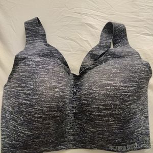 Victoria's Secret Sport, Sports Bra 32DDD
